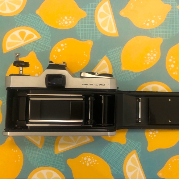 Pentax Spotmatic F - Picture 6 of 14